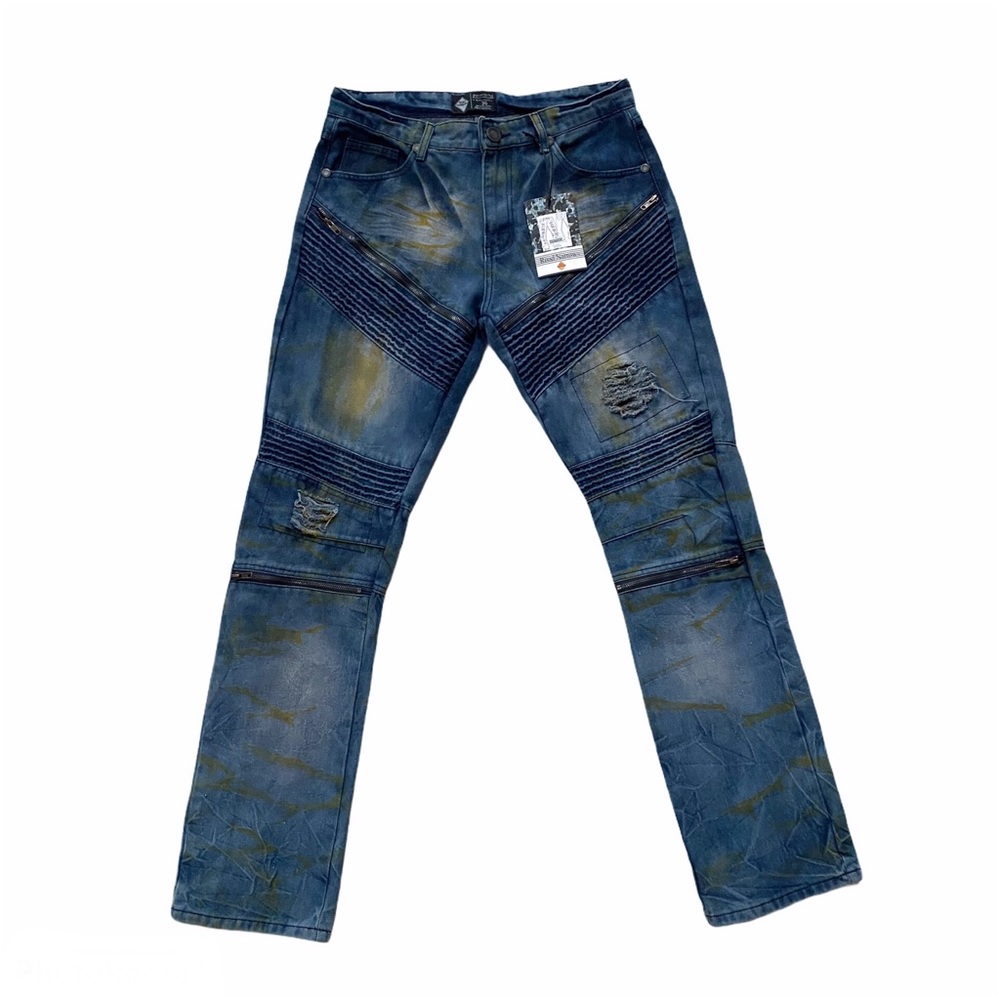 Road Narrows Distressed Straight Jeans NWT